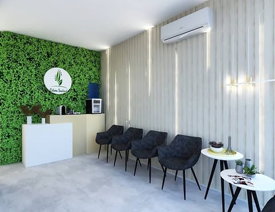 Clínica Coluna Saudável — Recepção renovada, pensada para o conforto e o bem-estar dos pacientes.